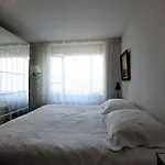 Snug Apartment In The Old Part Of Scheveningen, 100 M From The Beach